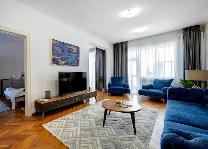 2 Bedroom Apartment - Romanian Athenaeum